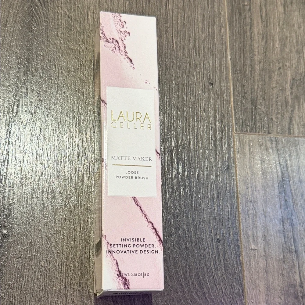 Laura Geller Matte Maker Loose Powder Brush